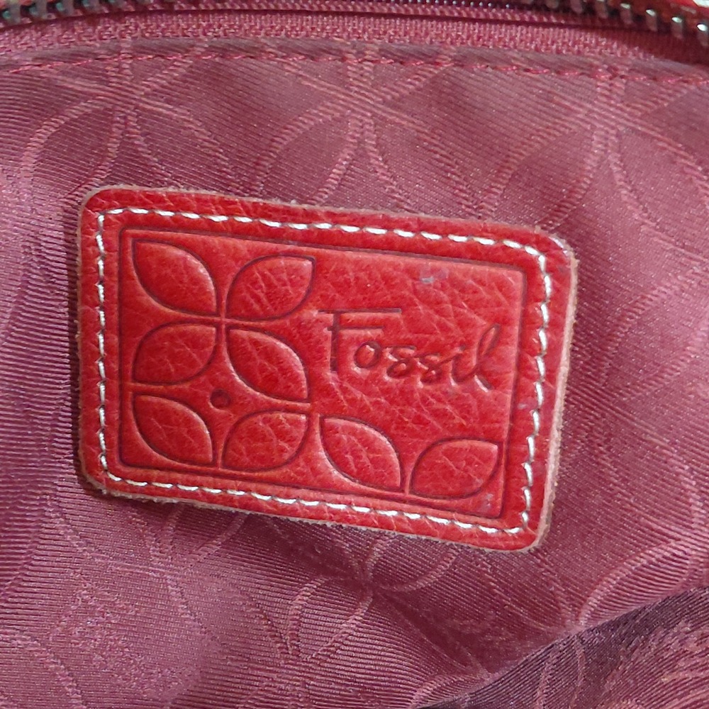 Vtg Y2k Fossil Sutter Genuine Leather Crossbody Bag Red Adjustable Strap Top Zip - Picture 6 of 16